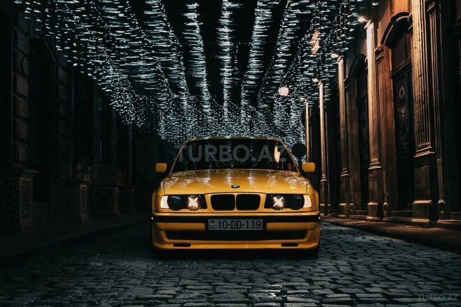 BMW 520 1994, 320,000 km - 2.0 l - Bakı