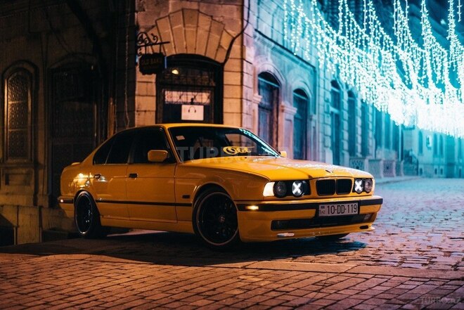 BMW 520 1994, 320,000 km - 2.0 l - Bakı