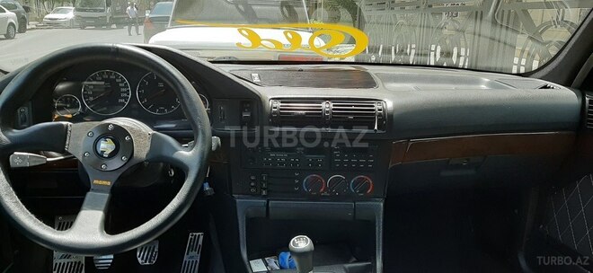 BMW 520 1994, 320,000 km - 2.0 l - Bakı