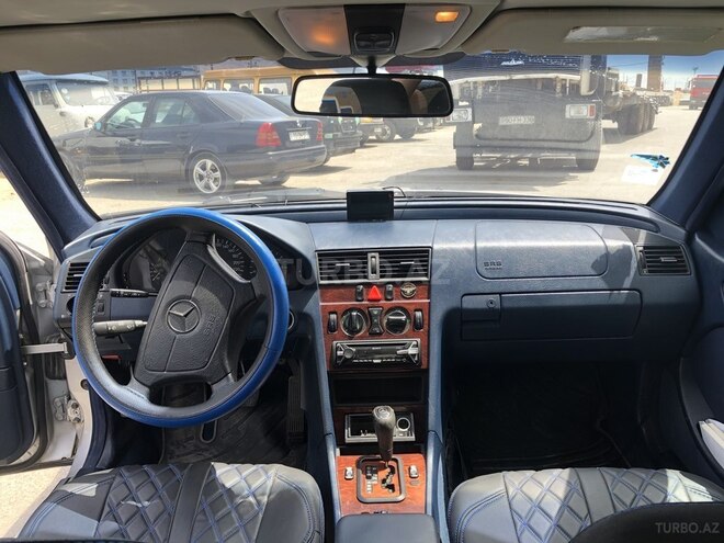 Mercedes C 180 1998, 300,000 km - 1.8 л - Bakı