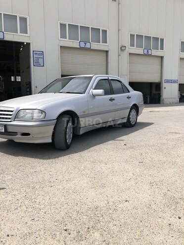 Mercedes C 180 1998, 300,000 km - 1.8 л - Bakı