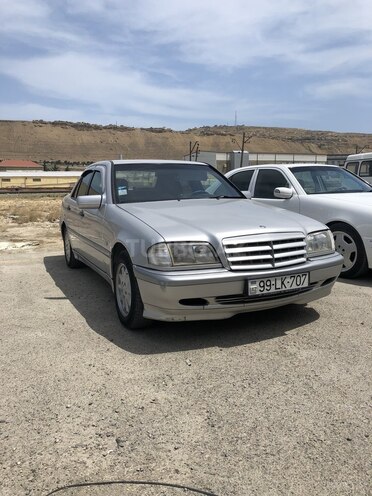 Mercedes C 180 1998, 300,000 km - 1.8 л - Bakı