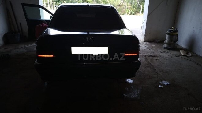 Mercedes C 230 1998, 451,400 km - 0.7 l - Bakı