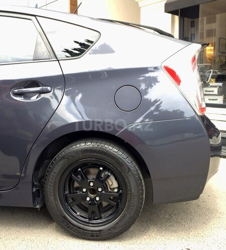 Toyota Prius 2013, 130,000 km - 1.8 l - Bakı