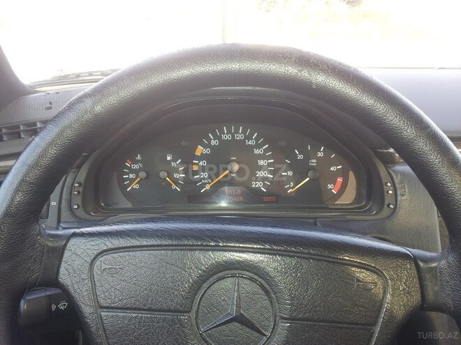 Mercedes E 290 1997, 320,000 km - 2.9 л - Bakı