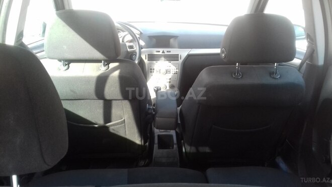 Opel Astra 2007, 22,000 km - 1.9 л - Bakı