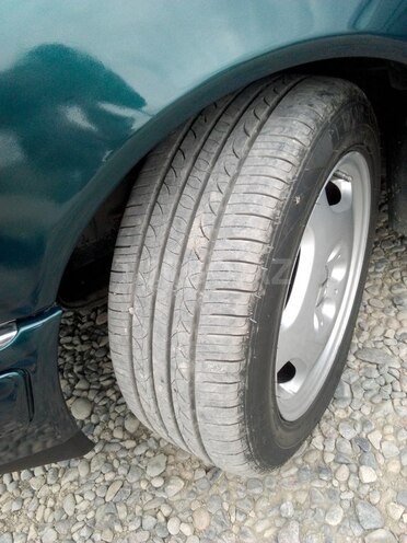 Mercedes E 200 1995, 370,340 km - 2.0 l - İmişli