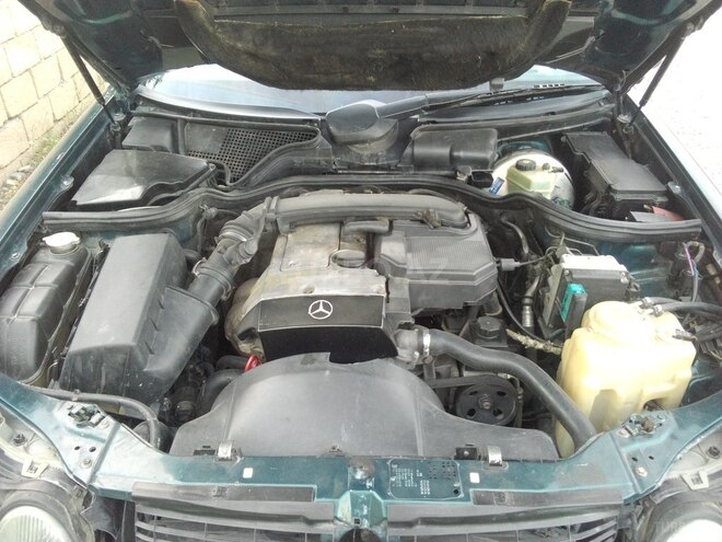 Mercedes E 200 1995, 370,340 km - 2.0 l - İmişli