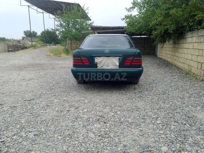 Mercedes E 200 1995, 370,340 km - 2.0 l - İmişli