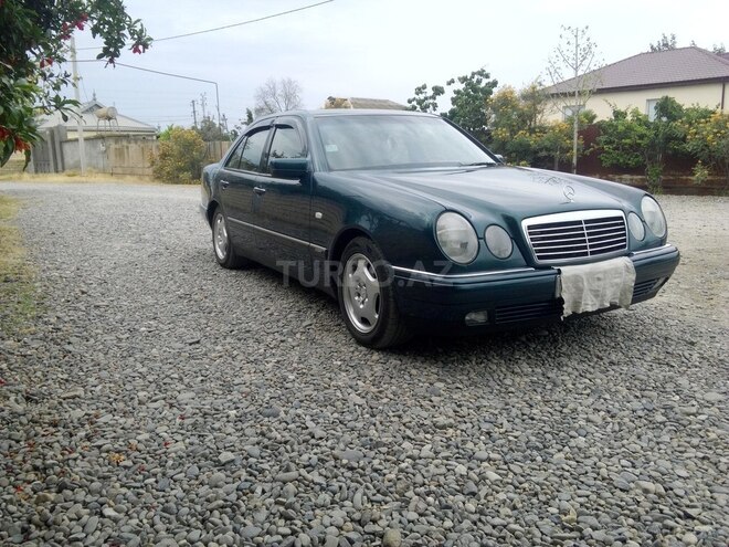 Mercedes E 200 1995, 370,340 km - 2.0 l - İmişli