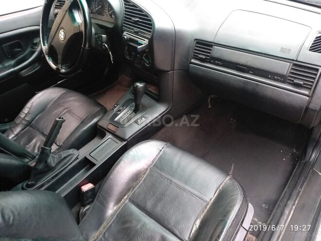 BMW 325 1994, 288,000 km - 0.3 l - Bakı