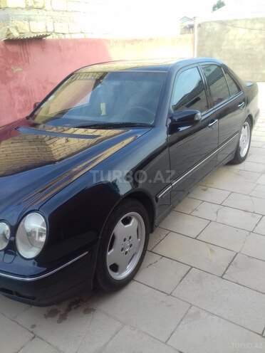 Mercedes E 240 2000, 270,000 km - 2.6 l - Bakı