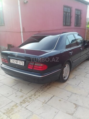 Mercedes E 240 2000, 270,000 km - 2.6 l - Bakı