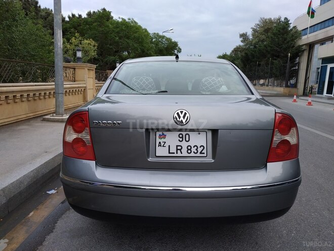 Volkswagen Passat 2004, 290,000 km - 1.8 l - Bakı