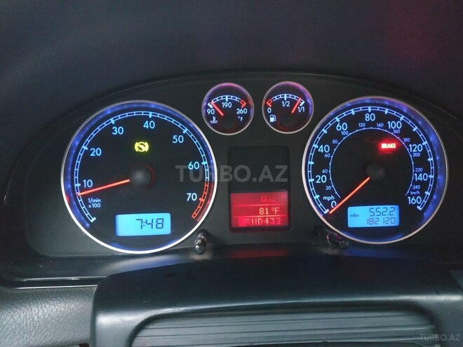 Volkswagen Passat 2004, 290,000 km - 1.8 l - Bakı