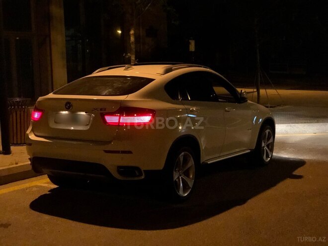 BMW X6 2008, 87,000 km - 4.4 л - Bakı