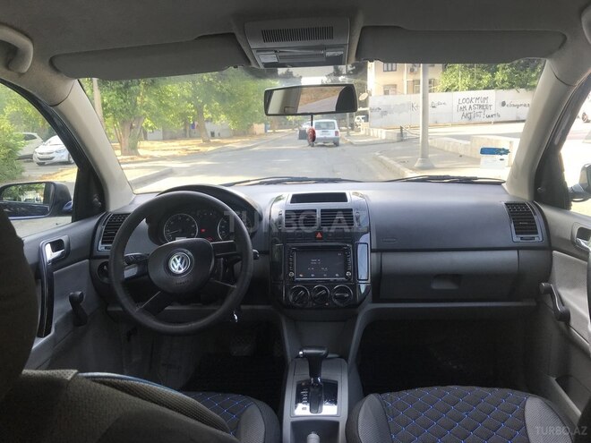 Volkswagen Polo 2006, 264,000 km - 1.4 l - Bakı