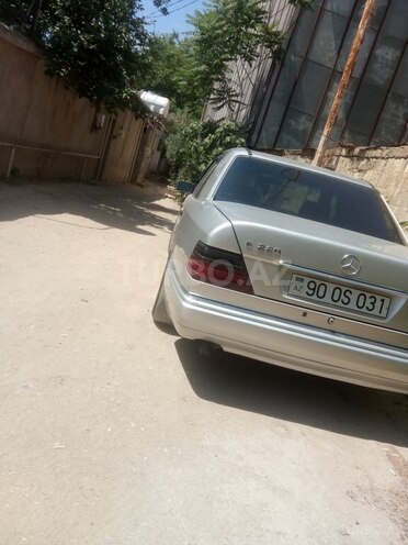 Mercedes E 220 1994, 623,000 km - 2.2 l - Bakı
