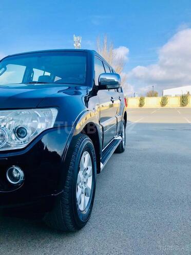 Mitsubishi Pajero 2007, 130,000 km - 3.0 l - Bakı