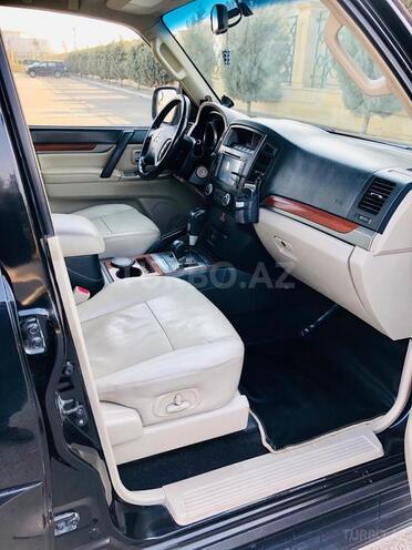 Mitsubishi Pajero 2007, 130,000 km - 3.0 l - Bakı