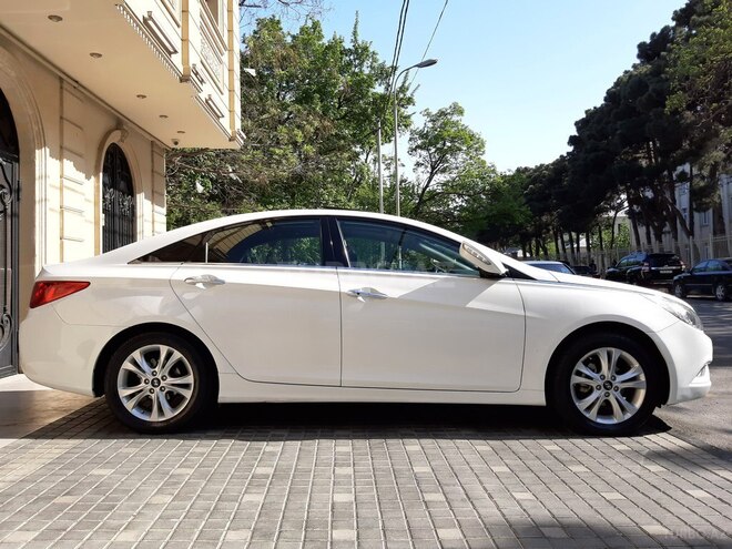 Hyundai Sonata 2010, 178,000 km - 2.4 л - Bakı