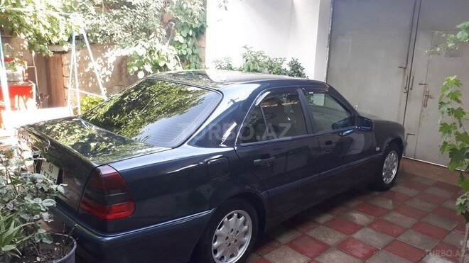 Mercedes C 200 1997, 212,000 km - 2.0 л - Bakı
