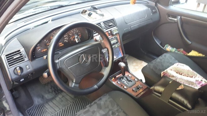 Mercedes C 200 1998, 213,000 km - 2.0 l - Bakı