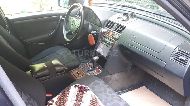 Mercedes C 200 1998, 213,000 km - 2.0 l - Bakı