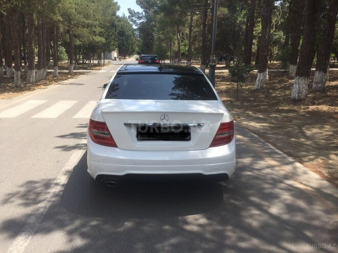 Mercedes C 300 2013, 86,000 km - 3.0 l - Sumqayıt