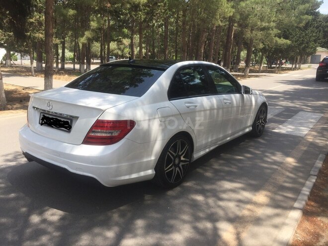 Mercedes C 300 2013, 86,000 km - 3.0 l - Sumqayıt