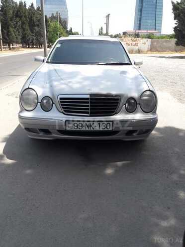 Mercedes E 240 2000, 235,480 km - 2.4 l - Bakı