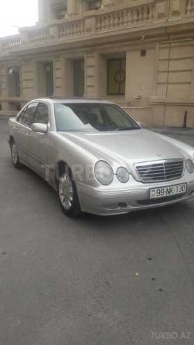 Mercedes E 240 2000, 235,480 km - 2.4 l - Bakı