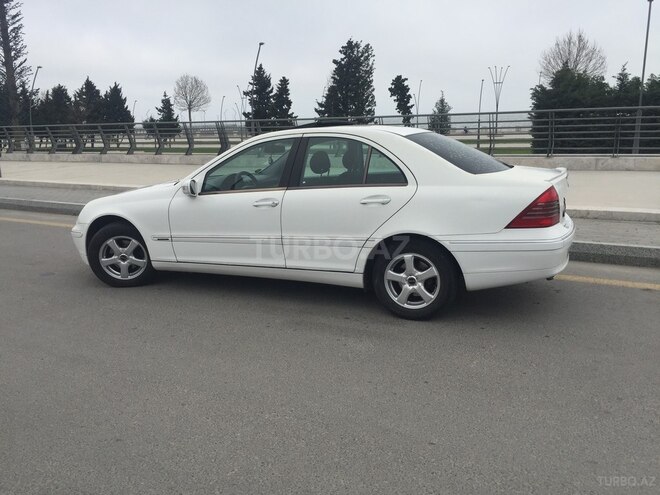 Mercedes C 180 2001, 237,000 km - 2.0 l - Bakı