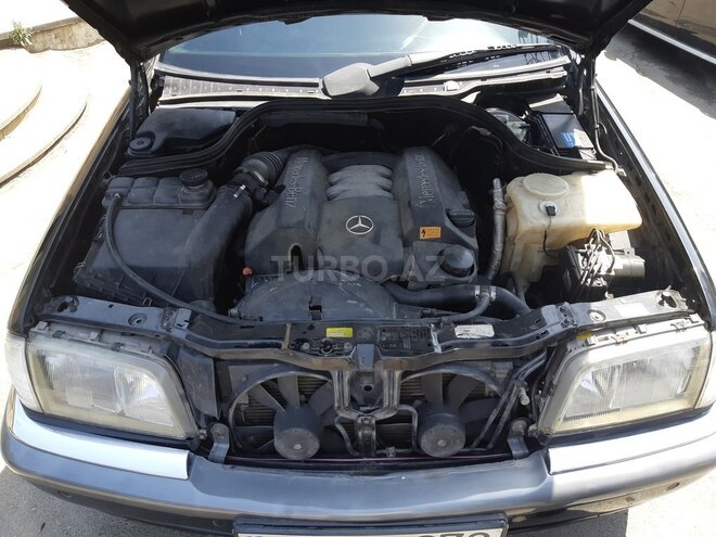 Mercedes C 240 1997, 258,000 km - 2.4 l - Bakı