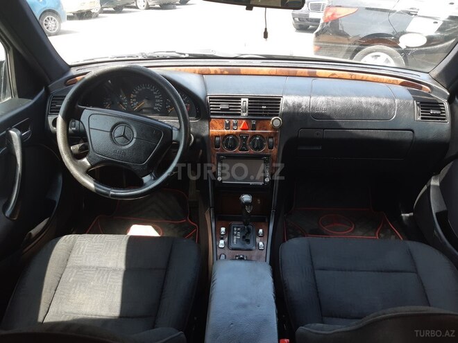 Mercedes C 240 1997, 258,000 km - 2.4 l - Bakı
