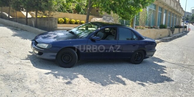 Opel Omega 1995, 250,000 km - 2.5 l - Bakı