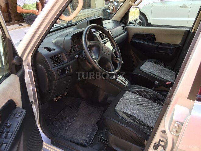 Mitsubishi Pajero io 2001, 149,000 km - 2.0 л - Bakı