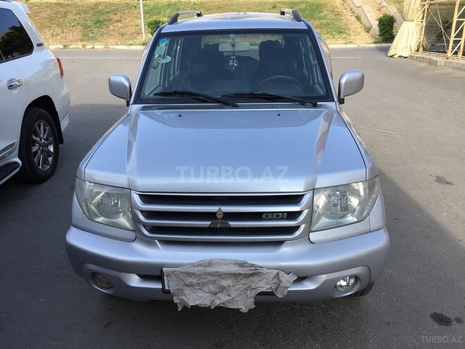 Mitsubishi Pajero io 2001, 149,000 km - 2.0 л - Bakı