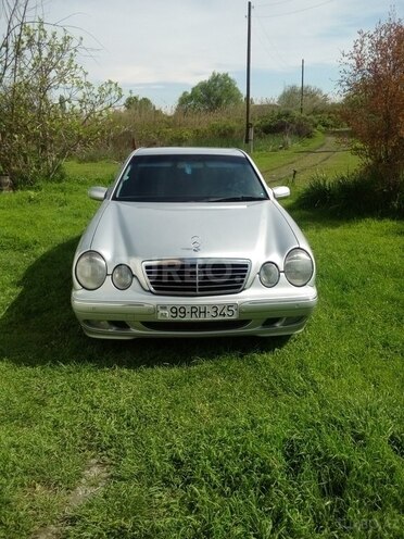 Mercedes E 220 2001, 339,000 km - 0.2 л - Bakı