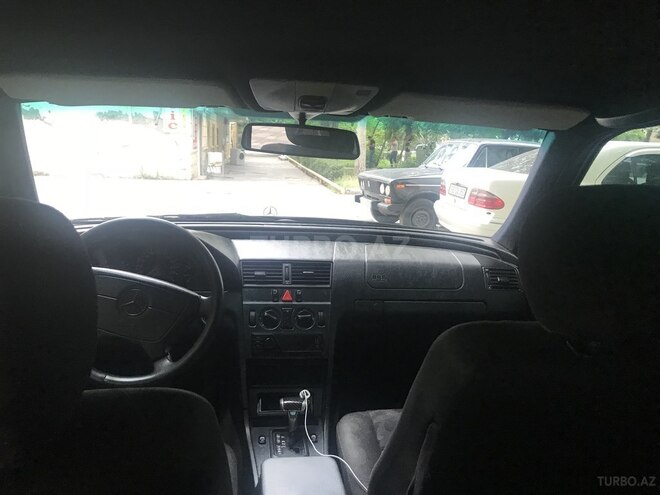 Mercedes C 180 1997, 350,000 km - 1.8 л - Yevlax
