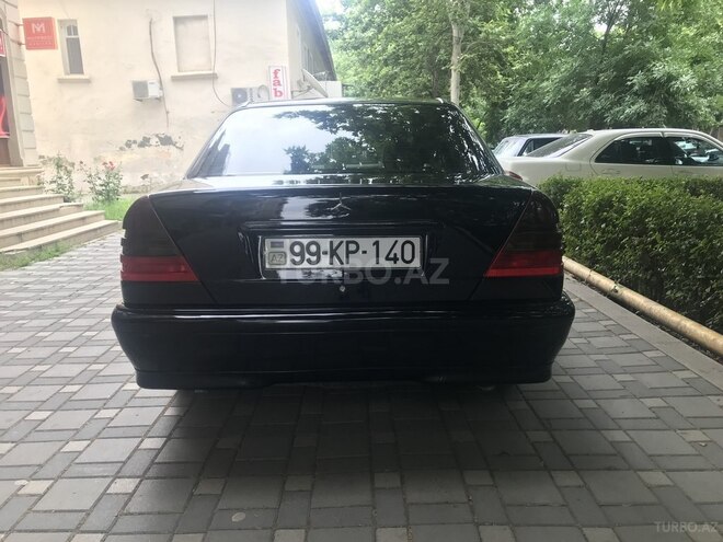 Mercedes C 180 1997, 350,000 km - 1.8 л - Yevlax