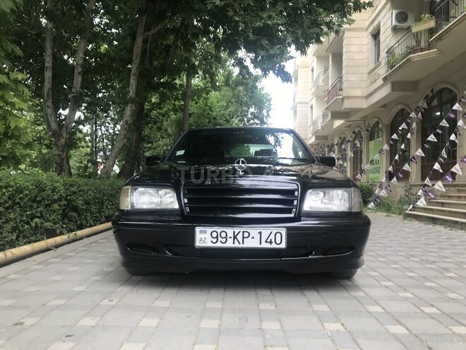 Mercedes C 180 1997, 350,000 km - 1.8 л - Yevlax