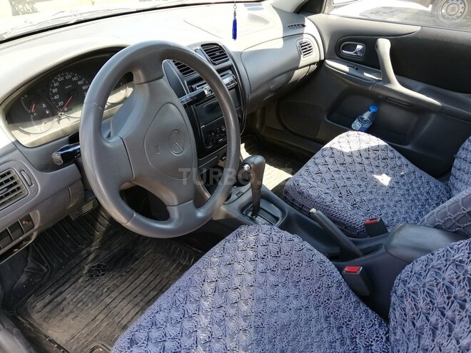 Mazda  2001, 149,000 km - 2.0 l - Sumqayıt