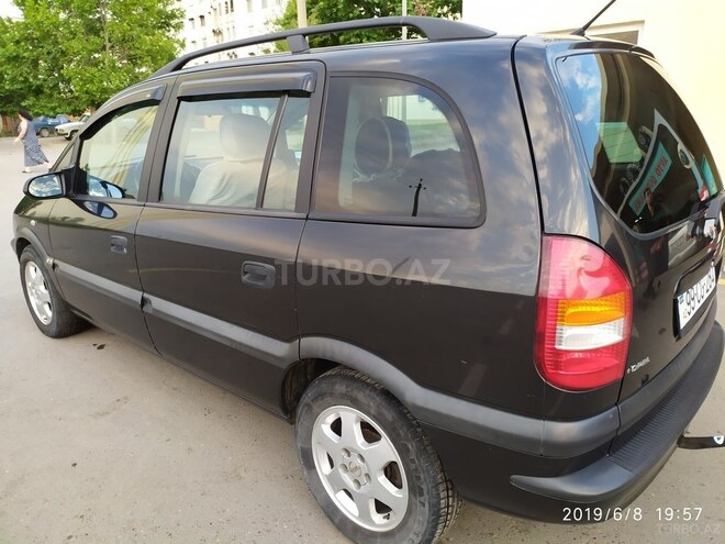 Opel Zafira 1999, 240,000 km - 1.8 l - Gəncə