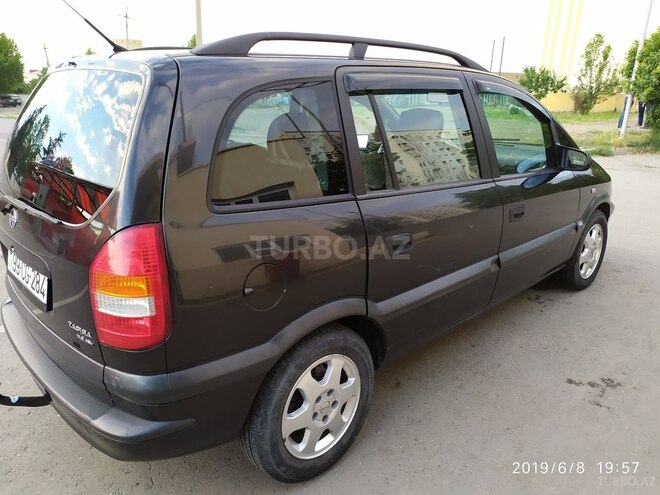 Opel Zafira 1999, 240,000 km - 1.8 l - Gəncə