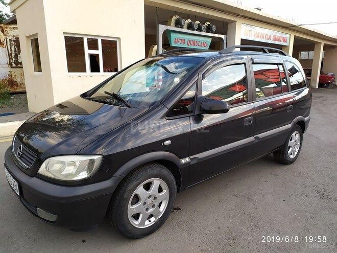 Opel Zafira 1999, 240,000 km - 1.8 l - Gəncə