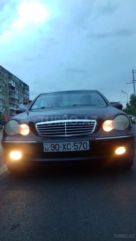 Mercedes C 320 2001, 260,000 km - 3.2 l - Bakı