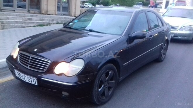 Mercedes C 320 2001, 260,000 km - 3.2 l - Bakı