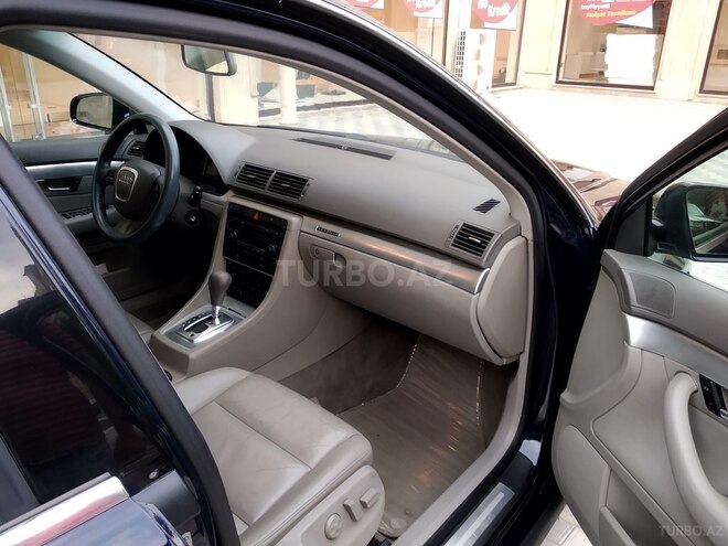 Audi A4 2005, 282,000 km - 2.0 l - Bakı