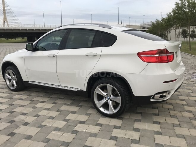 BMW X6 2008, 113,000 km - 4.4 l - Bakı